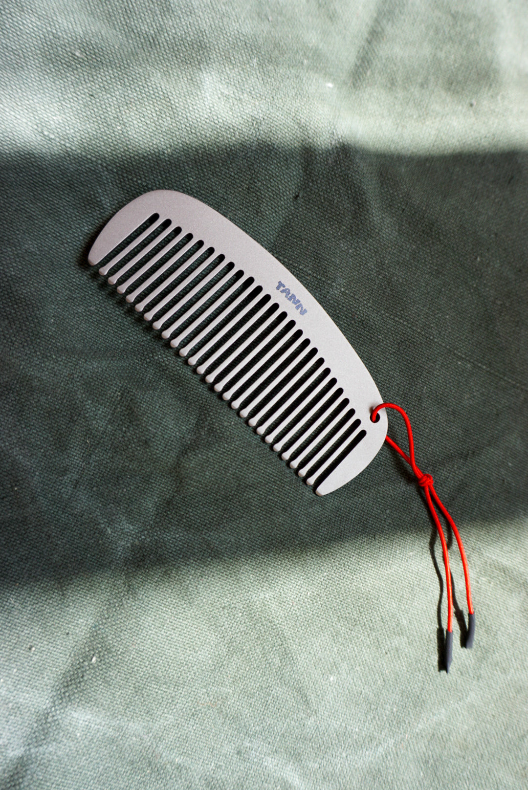 GR04 – Comb