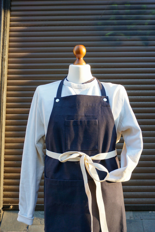 TANN Apron GR01 – 400 GSM Heavy Cotton Canvas Apron Made in Portugal